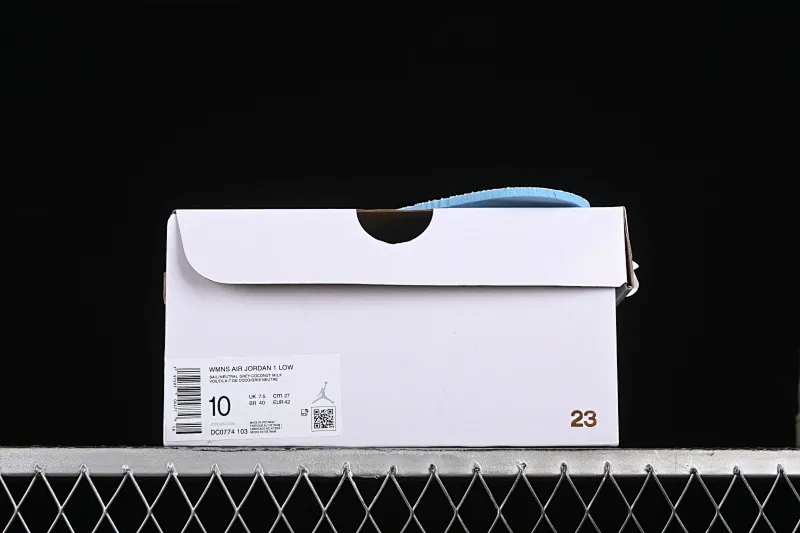 All categories Air Jordan Jordan series basketball shoes Air Jordan 1 Low G version pure original Air Jordan 1 Low AJ1 Joe 1 white gray low-top cultural casual sneakers DC0774-103
